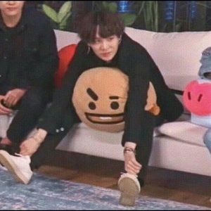 Meet your Posher, Emma